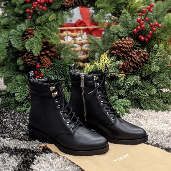 MICHAEL KORS HASLEY LACE BLACK - LOGO - BOOTS SIZE 7 + MICHAEL KORS DUST BAG 🖤